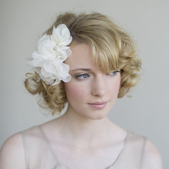 bridal-fascinator-femme-bride-fashion-twigs-and-honey