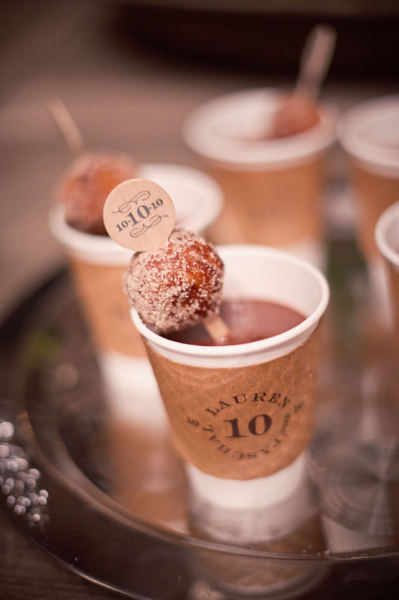 coffee-donuts-wedding-reception