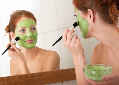 diy-avocado-face-mask