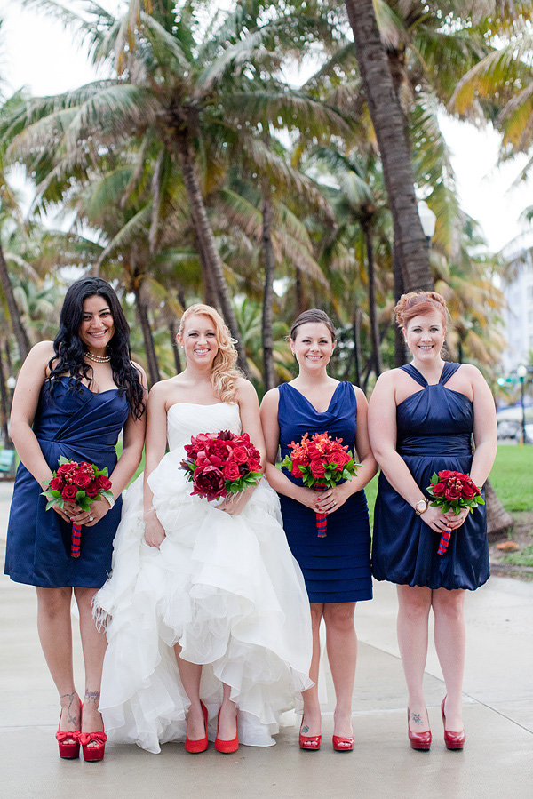 fourth-of-july-wedding-fashion-bride-bridesmaid-red-white-blue-captured-photography