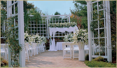 Luxury in Long Island: Weddings at The Garden City Hotel
