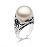 gay-engagement-ring-trends-birthstone-pearl1