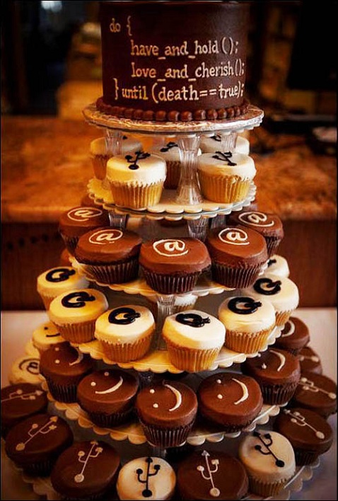 geeky-wedding-cake-html