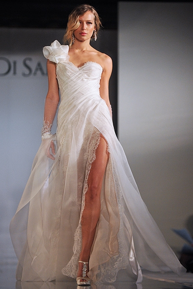 ines-di-santo-wedding-gown-high-slit