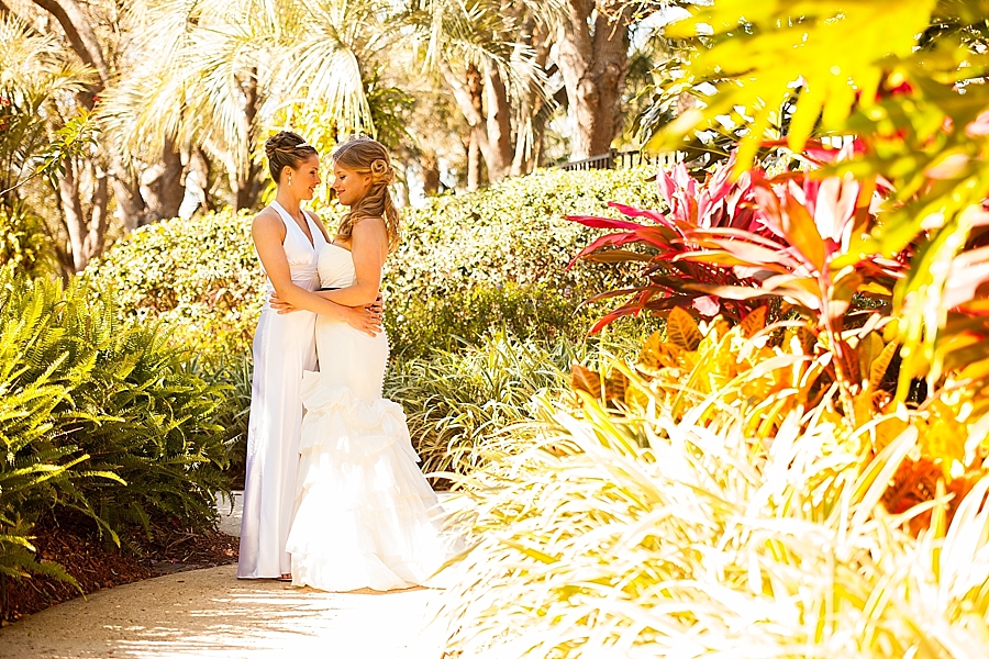 jessica-brooke-real-lesbian-wedding-orlando-florida-alternative-life-photography-design-brides-garden-shot
