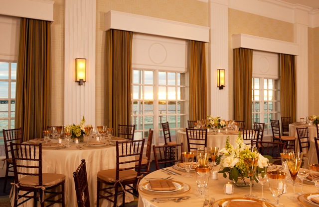 rhode-island-weddings-hyatt-dining-room