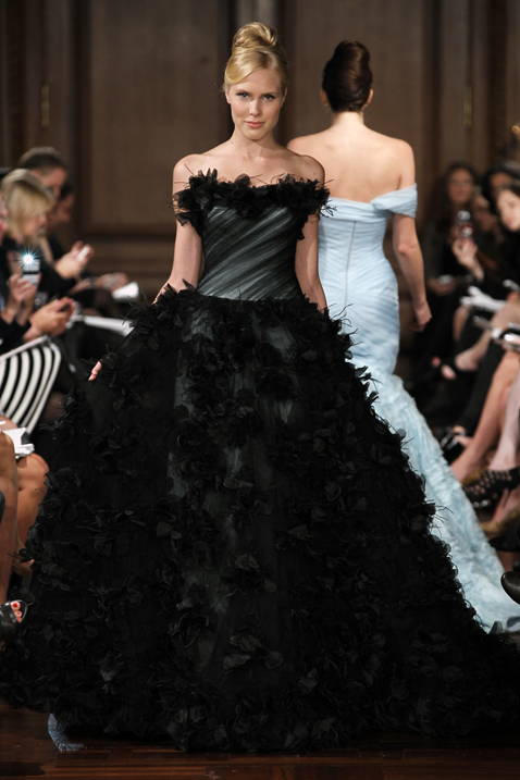 romona-keveza-black-gown-bridal-trend-1
