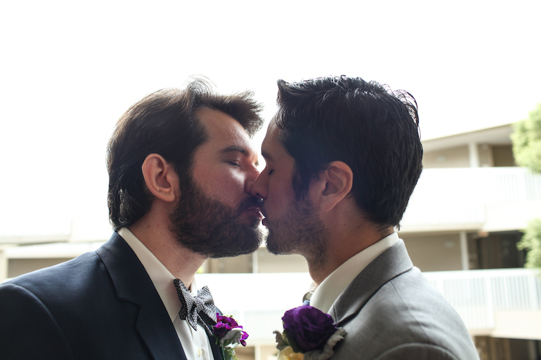 star-trek-gay-wedding-kiss-couple