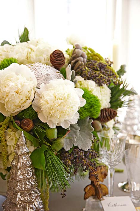 winter-wedding-decor-centerpiece-pine