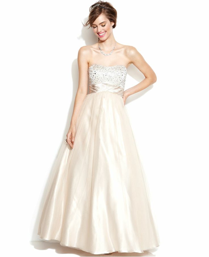 xscape-wedding-gown